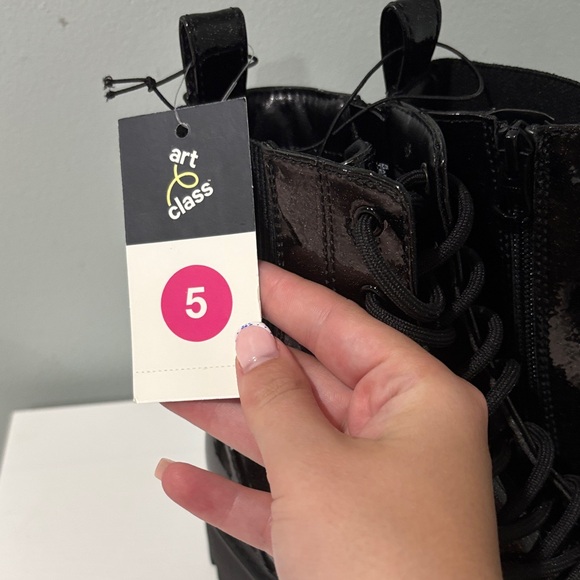 Black Lace-Up Ankle Boots nwt - Picture 3 of 6